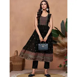 Sangria Floral Embroidered Thread Work Scoop Neck Anarkali Kurta With Trouser-picture-36