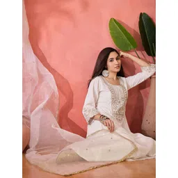 Sangria Floral Embroidered Zari Round Neck Kurta With Pant And Dupatta-image-13
