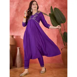 Sangria Floral Yoke Design V-Neck Empire Anarkali Kurta With Trousers & Dupatta-picture-24