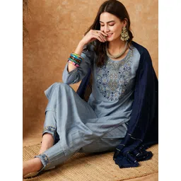 Sangria Floral Yoke Embroidered Sequinned Straight Kurta & Trouser With Dupatta-picture-40