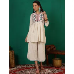 Sangria Geometric Embroidered V-Neck Pure Cotton Tunic & Palazzo-picture-10