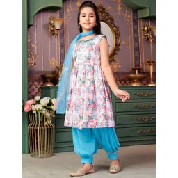 Sangria Girls Embroidered Kurta Patiala Set With Dupatta image 3