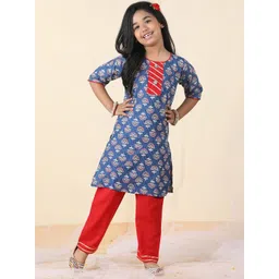 Sangria Girls Floral Printed Pure Cotton Round Neck Kurta With Trousers-picture-18
