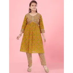 Sangria Girls Mustard Floral Printed V-Neck Empire Kurta-picture-22