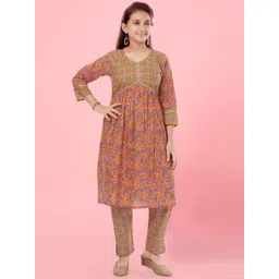 Sangria Girls Peach & Yellow Floral Printed V-Neck Pure Cotton Empire Kurta & Trousers-picture-29