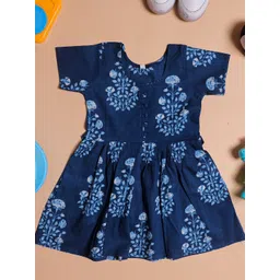 Sangria Girls Printed Pure Cotton Round Neck Fit & Flare Dress-picture-10