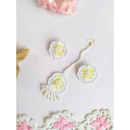 Sangria Gold-Plated Pearl Beaded Tasseled Bridal Jewellery Set-picture-18