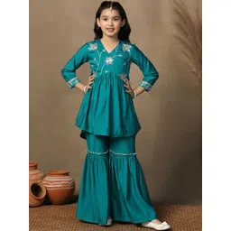 Sangria Kids-Girls Chanderi Silk Embroidered Kurta Sets-picture-32