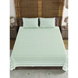 Sangria Light Green & White Printed 210 TC Bedsheet With 2 Pillow Covers- 2.7 m x 2.7 m-picture-31