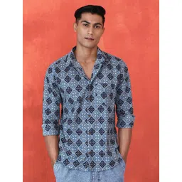 Sangria Men Comfort Fit Spread Collar Floral Printed Cotton Casual Shirt-picture-36