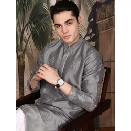 Sangria Men Embroidered Regular Sequinned Kurta Set-picture-20