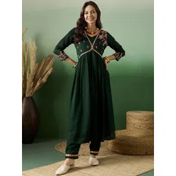 Sangria Sequence Embroidered Kurta With Trousers-picture-42