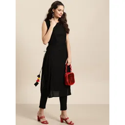 Sangria Women Black Solid Straight Kurta-picture-38