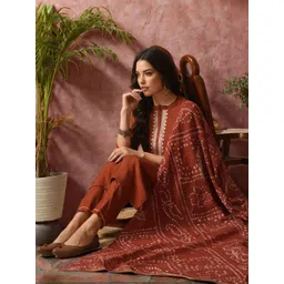 Sangria Women Ethnic Kurta Set-picture-39
