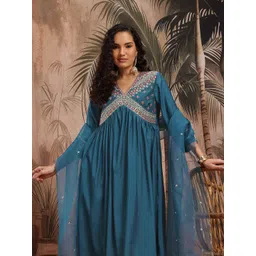 Sangria Women Ethnic Motifs Embroidered Empire Thread Work Kurta with Trousers & With Dupatta-picture-24