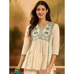 Sangria Women Floral Embroidered Mandarin Collar A-Line Top-picture-14