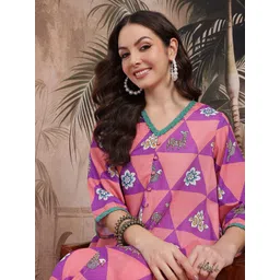 Sangria Women Geometric Printed Regular Kurta Set-picture-25