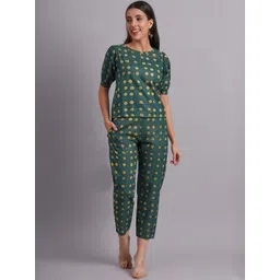 Sangria Women Green Cotton Blend Printed Co-Ords-picture-37