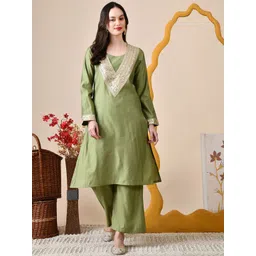 Sangria Women Solid Yoke Design Kurta with Palazzo-picture-24
