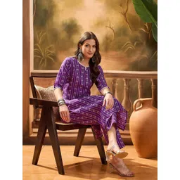 sangria Women's Printed Straight Kurta & Trousers-picture-20