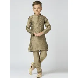 sangria YK Boys Ethnic Motifs Woven Design Mandarin Collar Chanderi Cotton Kurta With Trouser-picture-34