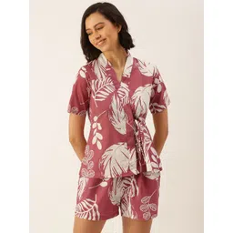 SANSKRUTIHOMES Women Pink & White Pure Cotton Printed Shorts Set-picture-32