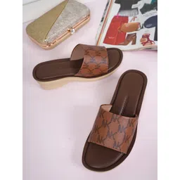 SAPATOS Textured Wedge Sandals-picture-15