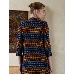 Saraj Women Printed Mandarin Collar Ethnic Tunic image 4