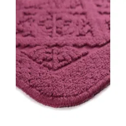 Saral Home KAKU Medallion Maroon Cotton Antiskid Bath Runner image 2