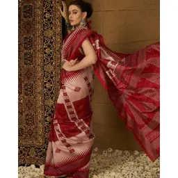 saree mall Women Traditional Saree image 4