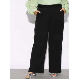 SASSAFRAS Curve Women Plus Size Straight Fit Cargo-picture-18