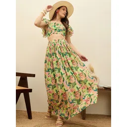 SASSAFRAS Floral Printed Crop Top With Maxi Skirt Co-Ords-picture-25