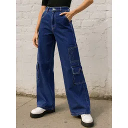 SASSAFRAS Women Straight Fit High-Rise Slash Knee Stretchable Jeans-image-39