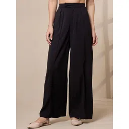 SASSAFRAS worklyf Women Relaxed Straight Leg Pleated Trousers-picture-25