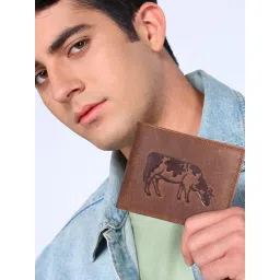 SASSORA Brown ARLO Textured Small Leather Bi-Fold Wallet-picture-21