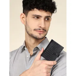 Sassora Unisex Animal Printed Embellished Leather Two Fold Wallet-picture-16