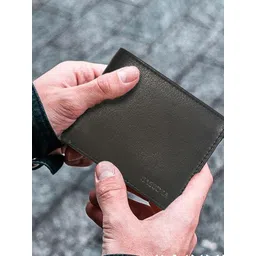 Sassora Unisex Black Leather Two Fold Wallet-picture-22