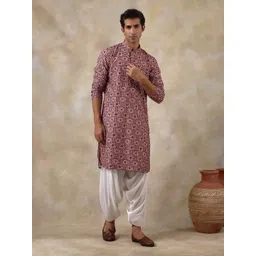 Satwaa Men Bandhani Printed Thread Work Pathani Kurta-picture-40