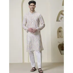 Satwaa Men Geometric Printed Thread Work Kurta-picture-25
