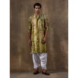 Satwaa Men Paisley Printed Kurta-picture-22
