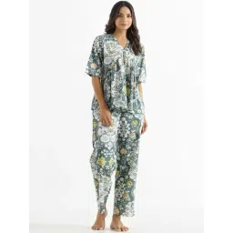 SAY Green Printed Pyjamas Set-picture-18