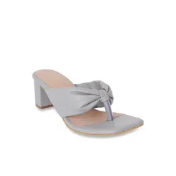 Scentra Women's Grey Thong Sandals image 2