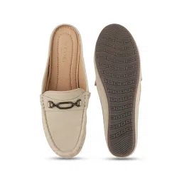 Scentra Women's Lacy Beige Mule Wedges image 4