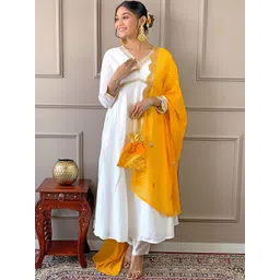 SDK FASHION Women Ethnic Motifs Empire Gotta Patti Chanderi Silk Kurta with Trousers & With Dupatta-image-13