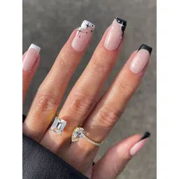 Secret Lives 24 Pcs Black Tips Annie French False Nails-picture-38