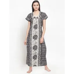 Secret Wish Black & White Printed Nighty-picture-22