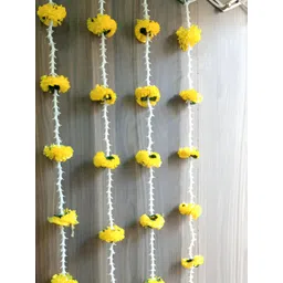 Sellplus 4-Pcs Yellow & White Festive Decor Hangings-picture-14