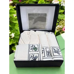 SENSES 550 GSM Ivory 5 Piece Cotton Bathrobe with Embroidered Towels & Hand Towel Gift Set-picture-39