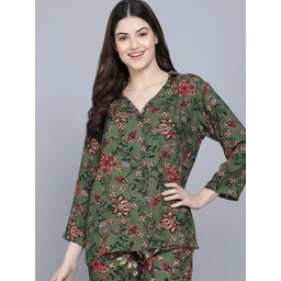 SEPHANI Women Green & Red Printed Night suit-picture-23
