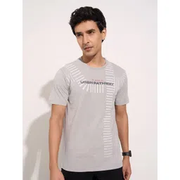 SF JEANS by Pantaloons Men Typography Slim Fit T-shirt image 1